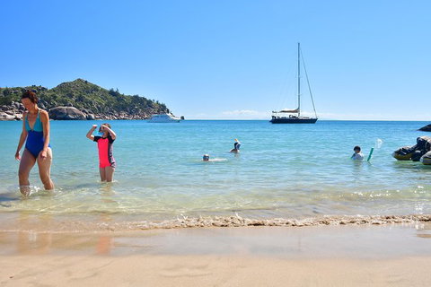 Magnetic Island Sailing BBQ Lunch Cruise - Stayed 3