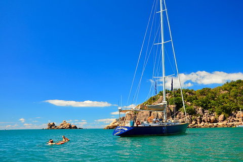 Magnetic Island Sailing BBQ Lunch Cruise - Stayed 4