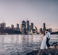 Private Photo Session with a Local Photographer in Brisbane - Stayed