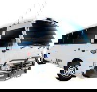 Corporate Bus Private Transfer Cairns Airport - Cairns City. - Stays Accommodation