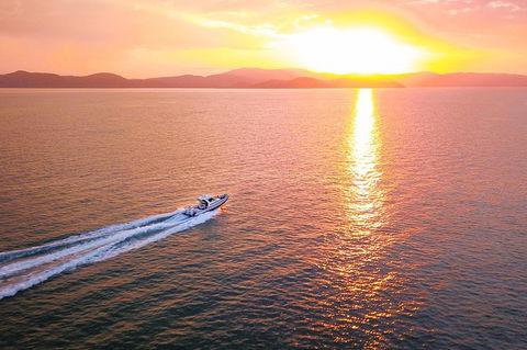Sunset Cruise Private Charter Hamilton Island - Stayed 0