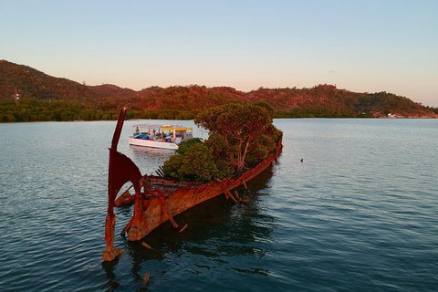 Aquascene Magnetic Island Sunset & Shipwreck Tour - Stays Accommodation 6