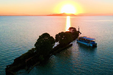 Aquascene Magnetic Island Sunset & Shipwreck Tour - Stays Accommodation 0
