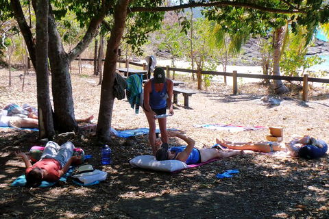 Small-Group Queensland Full-Day Sail Retreat Experience - Stayed 1