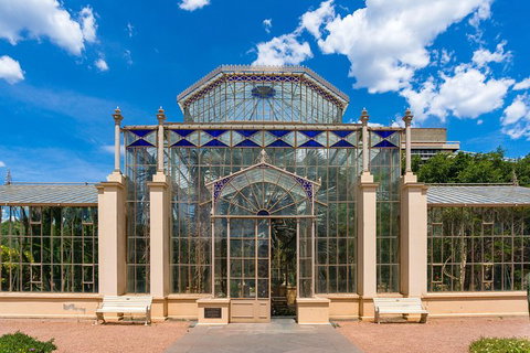 Adelaide Airport Transfers : Airport ADL To Adelaide City In Luxury Van - Stays Accommodation 1