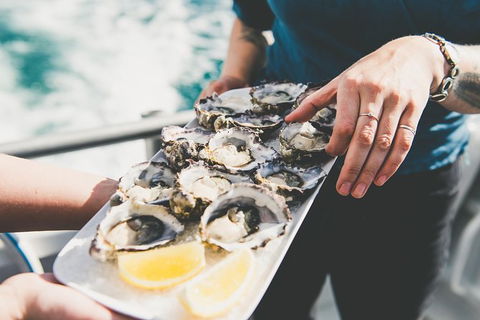 Deep-to-Dish: Tasmanian Seafood Experience - Afternoon Tour - Stayed 11