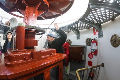 Fully Guided Bruny Island Lighthouse Tour - Stayed 5