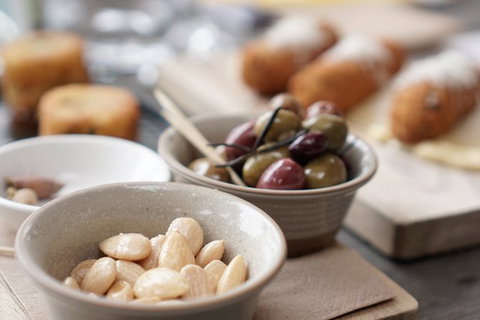 Tahbilk Winery Lunch And Wine Tasting Experience With Local Wine Ambassador - Stayed 1