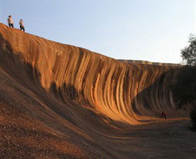 Wave Rock - Stays Accommodation 0