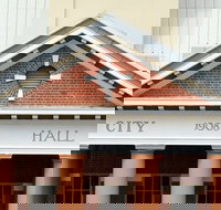 Maryborough City Hall - Stayed