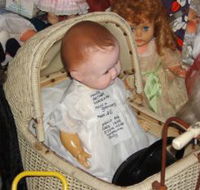 Little Darlings Doll Museum and Coffee Shop - Stayed