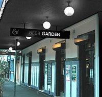 Duck  Swan Hotel - Stayed