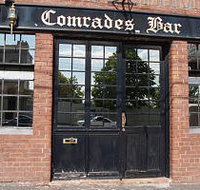 Comrades Bar - Stayed