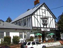 Canungra Hotel - Stays Accommodation 0