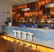 Pontoon Bar - Stays Accommodation