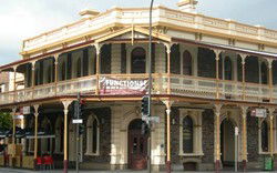 Cathedral Hotel - Stayed 0