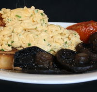 Raphael's On Brighton - Stayed