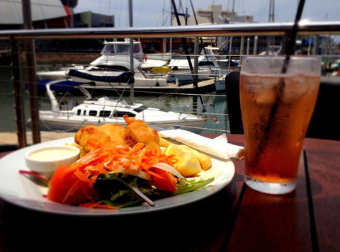 Townsville Yacht Club - Stays Accommodation 0