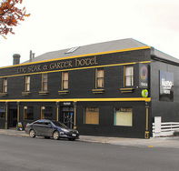 Star  Garter Hotel - Stayed