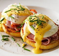 Centre Point Signatures Restaurant - Stays Accommodation