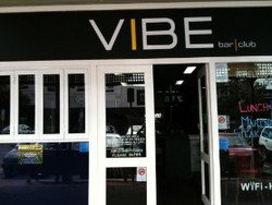 Vibe Bar And Restaurant - Stayed 3