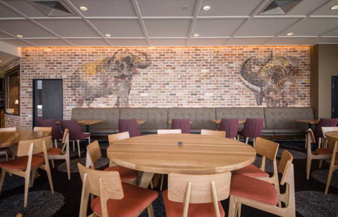 Vikings Club Group-Vikings Erindale - Stayed 1