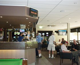 Queanbeyan Golf Club - Stayed 1