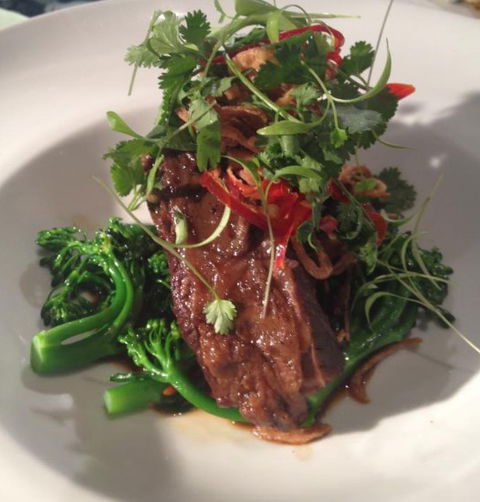 Steel Bar & Grill - Stays Accommodation 3