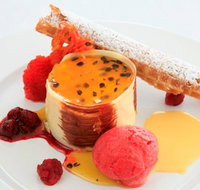 Dunes Restaurant  Kiosk Palm Beach - Stayed