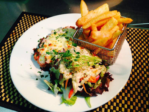 Raffles Hotel - Stays Accommodation 1