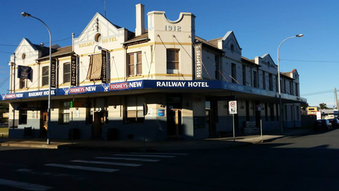 Railway Hotel - Stays Accommodation 1
