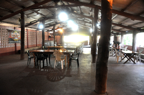 The Bark Hut Inn - Stays Accommodation 3