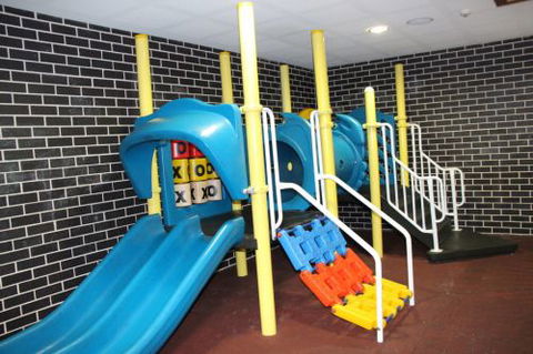 Ettalong Memorial Bowling Club - Stayed 3