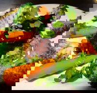 Metro Hotel - Stays Accommodation