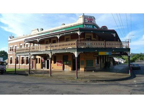 Bank Hotel Dungog - Stays Accommodation 0
