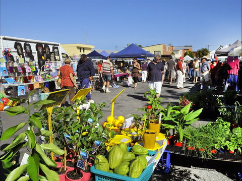 Maclean Community Monthly Markets - Stayed 0