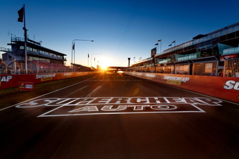 Supercars Supercheap Auto Bathurst 1000 - Stayed 1