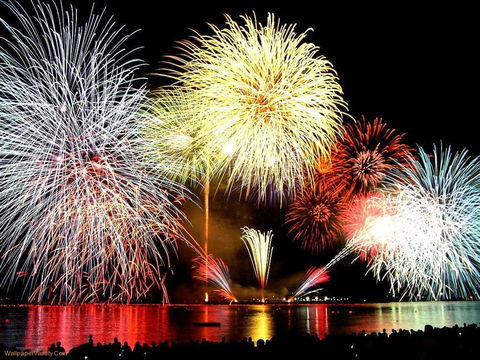 Sydney Harbour New Year’s Eve Fireworks Dinner Cruises - Stays Accommodation 0
