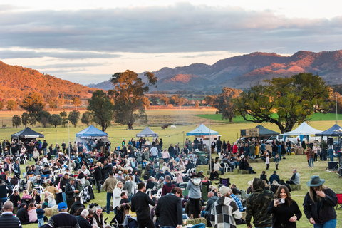 Mudgeeque - Stayed 1