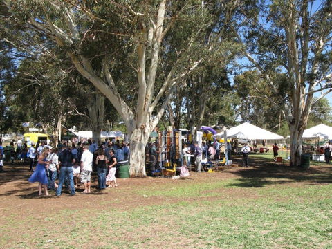 Balranald Races -Derby Day - Stays Accommodation 2