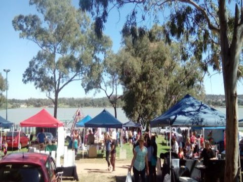 Markets By The Lake - Stayed 0