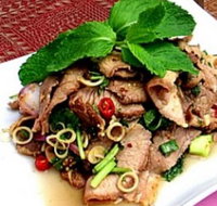 Lao-Thai Luammit Restaurant - Stayed