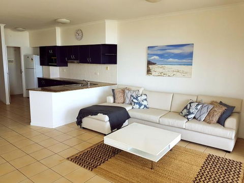 Whale Watch Ocean Beach Resort - Stayed 1