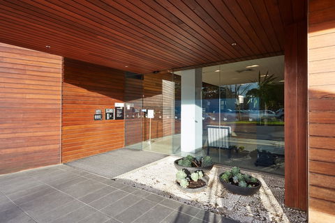 Melbourne Dandenong Central Apartment - Stayed 0