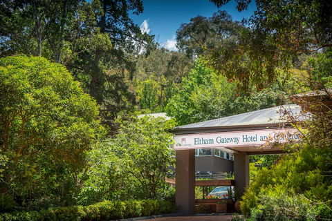 Eltham Gateway Hotel - Stayed 0