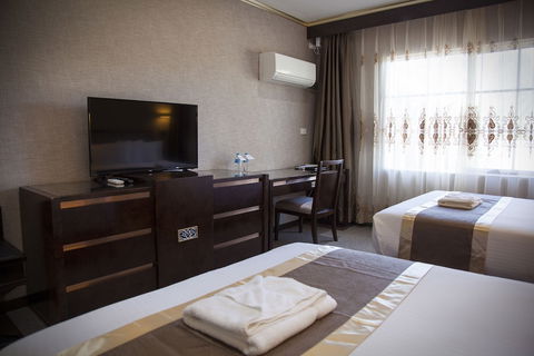 Eltham Gateway Hotel - Stayed 5