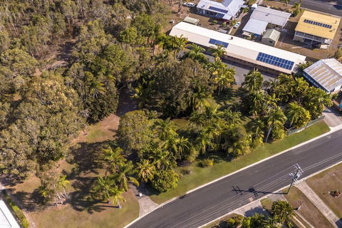 Tin Can Bay Motel - Stays Accommodation 1