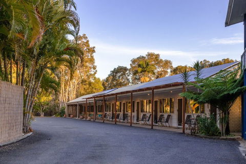 Tin Can Bay Motel - Stays Accommodation 4