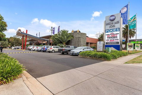 Quality Hotel Taylors Lakes - Stayed 4