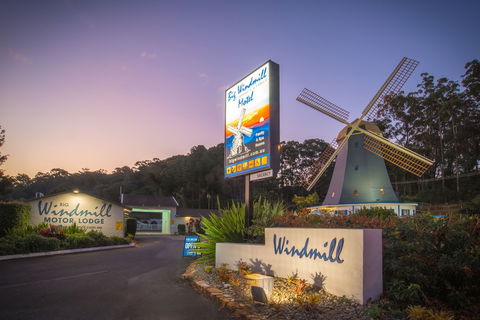 The Big Windmill - Stayed 1